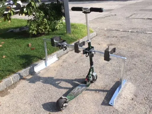 SUPPORT A TROTTINETTES SERIE 62 BILATERAL FIXATION AU SOL